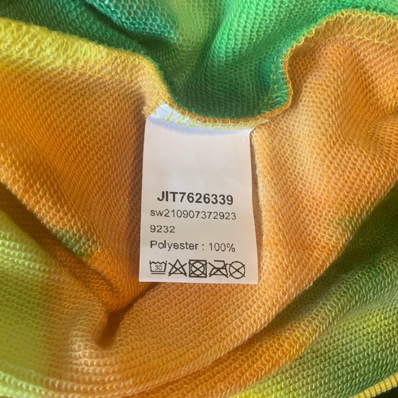 NWOT SHEIN tie-dyed graphic print hoodie - Picture 4 of 5